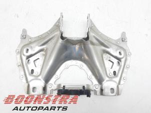 Gebruikte Versnellingsbak Steun Porsche 911 (991) 3.8 24V Turbo S Prijs € 49,00 Margeregeling aangeboden door Boonstra Autoparts