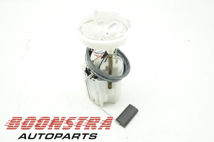 Gebruikte Tank element Pomp Skoda Citigo 1.0 12V Prijs € 24,95 Margeregeling aangeboden door Boonstra Autoparts