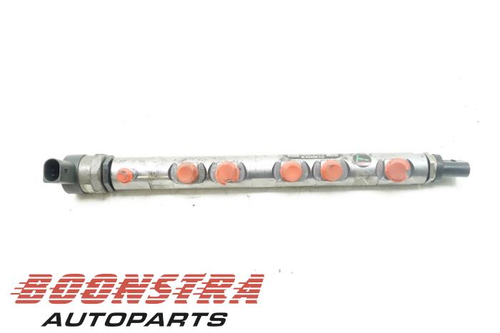 Gebruikte Common rail (Injectie) BMW 1 serie (E81) 118d 16V Prijs € 44,25 Margeregeling aangeboden door Boonstra Autoparts
