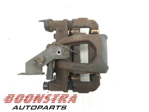 Gebruikte Remklauw (Tang) links-achter Maserati Ghibli III 3.0 Diesel Prijs € 199,95 Margeregeling aangeboden door Boonstra Autoparts