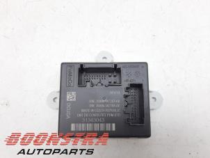 Gebruikte Deur module Volvo S60 II (FS) 2.0 D4 16V Prijs € 24,95 Margeregeling aangeboden door Boonstra Autoparts