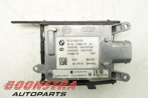 Gebruikte Dode hoek sensor BMW 5 serie (F10) 530d 24V Prijs € 67,46 Margeregeling aangeboden door Boonstra Autoparts