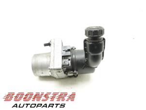 Gebruikte Pomp Servo Peugeot 508 (8D) 1.6 THP 16V Prijs € 112,46 Margeregeling aangeboden door Boonstra Autoparts