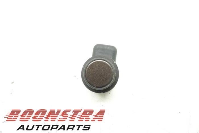 Gebruikte PDC Sensor Audi A4 Avant (B8) 2.0 TDI 16V Prijs € 24,95 Margeregeling aangeboden door Boonstra Autoparts