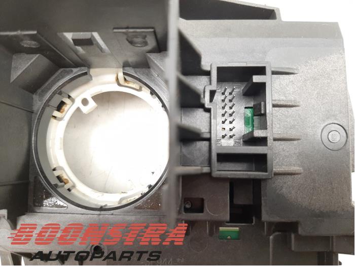 Stuurhoek sensor van een Ford Transit Connect (PJ2) 1.6 TDCi 16V 95 2015