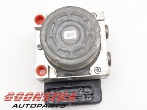 Gebruikte ABS Pomp Renault Trafic (1FL/2FL/3FL/4FL) 1.6 dCi 145 Twin Turbo Prijs € 169,34 Inclusief btw aangeboden door Boonstra Autoparts