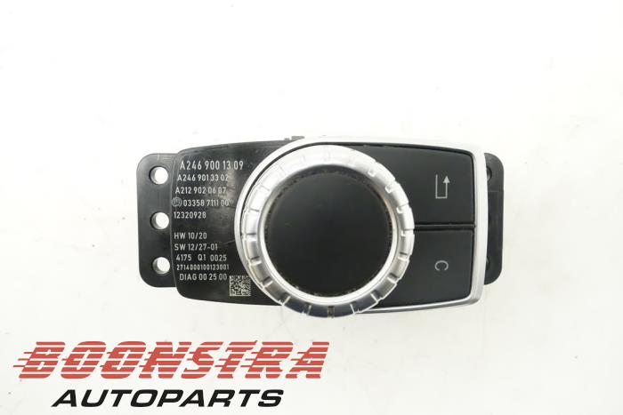 MERCEDES-BENZ CLA-Class C117 (2013-2016) Navigation System A2469001309 19340320