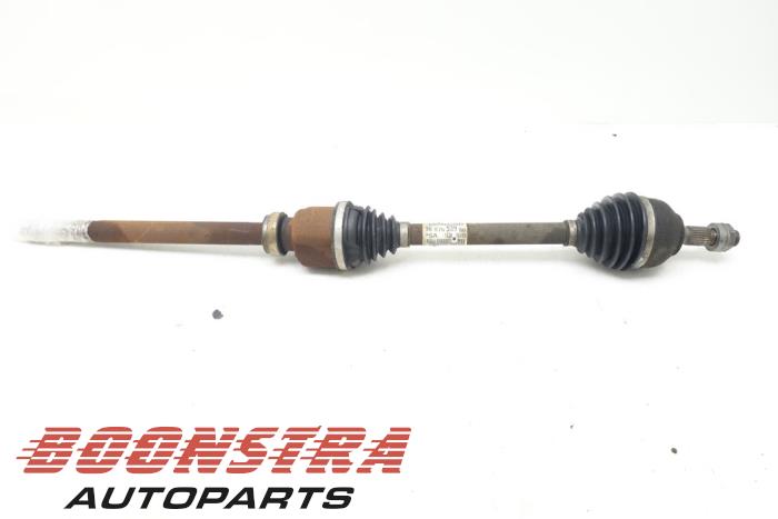 Gebruikte Steekas rechts-voor Peugeot RCZ (4J) 2.0 HDi 16V FAP Prijs € 94,95 Margeregeling aangeboden door Boonstra Autoparts