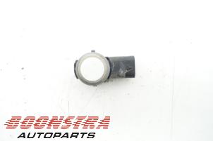 Gebruikte Sensor PDC Mercedes CLA (117.3) 1.6 CLA-200 16V Prijs € 24,95 Margeregeling aangeboden door Boonstra Autoparts