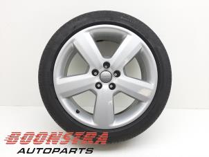 Gebruikte Velg + Band Audi RS 6 Avant (C5) RS6 4.2 V8 40V Biturbo Prijs € 150,00 Margeregeling aangeboden door Boonstra Autoparts