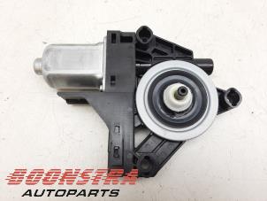 Gebruikte Motor electrisch raam Volvo XC70 (BZ) 2.0 D4 20V Prijs € 24,95 Margeregeling aangeboden door Boonstra Autoparts