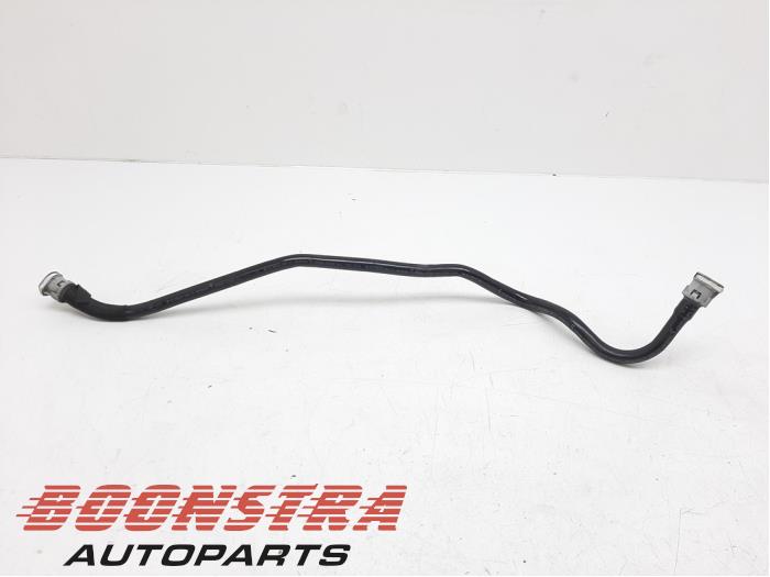 Gebruikte Leiding (diversen) BMW i8 (I12) 1.5 TwinPower Turbo Prijs € 24,95 Margeregeling aangeboden door Boonstra Autoparts