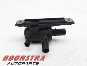 Gebruikte Diversen BMW i8 (I12) 1.5 TwinPower Turbo Prijs € 44,25 Margeregeling aangeboden door Boonstra Autoparts