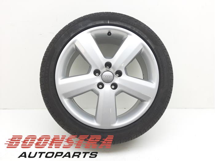 Audi RS6 Wheel + tyre