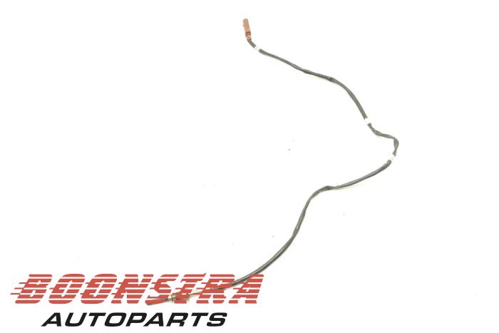 Gebruikte Uitlaat temperatuursensor Volkswagen Golf VII Variant (AUVV) 1.6 TDI 16V Prijs € 24,95 Margeregeling aangeboden door Boonstra Autoparts