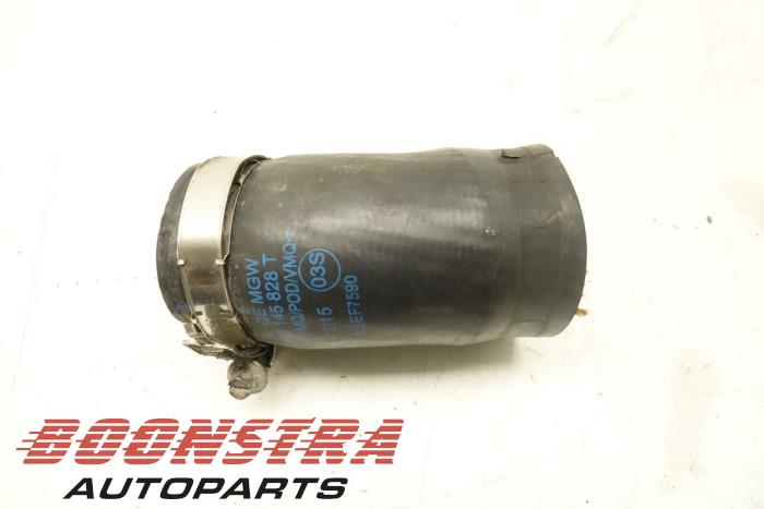 Gebruikte Intercooler Slang Skoda Superb Combi (3TAC/TAF) 1.6 TDI Prijs € 24,95 Margeregeling aangeboden door Boonstra Autoparts
