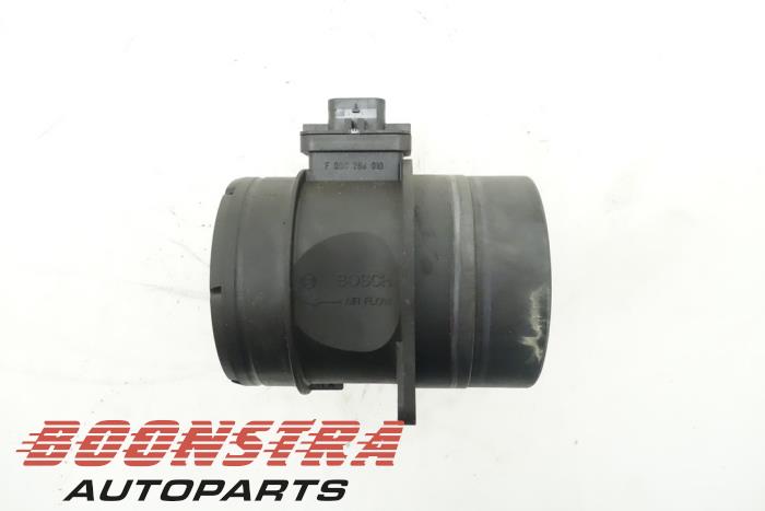 Gebruikte Luchtmassameter Volkswagen Touran (5T1) 2.0 TDI 150 Prijs € 24,95 Margeregeling aangeboden door Boonstra Autoparts