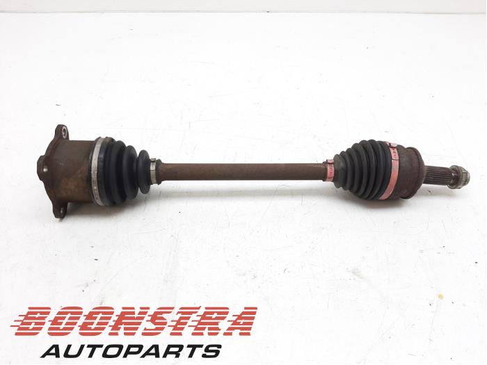 Gebruikte Aandrijfas rechts-achter Suzuki Grand Vitara II (JT) 2.0 16V Prijs € 49,95 Inclusief btw aangeboden door Boonstra Autoparts