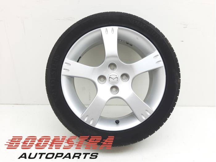 Mazda MX-5 Wheel + tyre