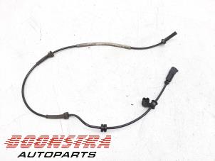 Gebruikte ABS Sensor Tesla Model S 70 Prijs € 51,75 Margeregeling aangeboden door Boonstra Autoparts