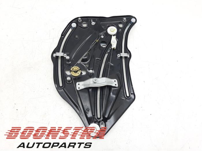 Mercedes E-Klasse Rear window mechanism 2-door, left