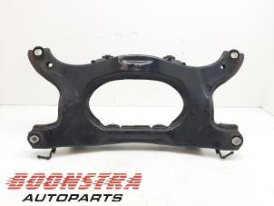 Gebruikte Subframe Landrover Range Rover Evoque (LVJ/LVS) 2.2 SD4 16V 5-drs. Prijs € 105,95 Margeregeling aangeboden door Boonstra Autoparts
