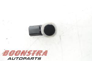 Gebruikte Parkeersensor Ford Focus 3 1.0 Ti-VCT EcoBoost 12V 125 Prijs € 24,95 Margeregeling aangeboden door Boonstra Autoparts
