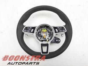 Gebruikte Stuurwiel Porsche Cayenne Coupe (9YB) 3.0 V6 24V Turbo Prijs € 849,95 Margeregeling aangeboden door Boonstra Autoparts