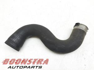 Gebruikte Intercooler Slang Volkswagen Crafter 2.0 TDI 16V Prijs € 30,19 Inclusief btw aangeboden door Boonstra Autoparts