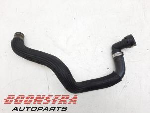 Gebruikte Leiding (diversen) Ferrari California 4.3 V8 32V Prijs € 29,95 Margeregeling aangeboden door Boonstra Autoparts