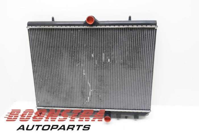 Gebruikte Radiateur Peugeot RCZ (4J) 2.0 HDi 16V FAP Prijs € 24,95 Margeregeling aangeboden door Boonstra Autoparts