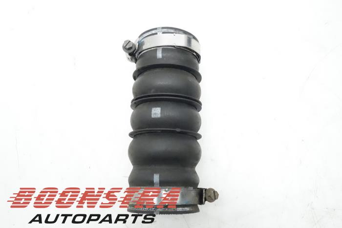 Gebruikte Intercooler Buis Peugeot 308 SW (4E/H) 1.6 16V THP 150 Prijs € 24,95 Margeregeling aangeboden door Boonstra Autoparts