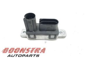 Gebruikte Gloeirelais Volvo V40 (MV) 2.0 D4 16V Prijs € 24,95 Margeregeling aangeboden door Boonstra Autoparts