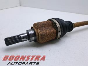 Gebruikte Steekas links-achter Dacia Duster (HS) 1.5 dCi 4x4 Prijs € 49,95 Margeregeling aangeboden door Boonstra Autoparts