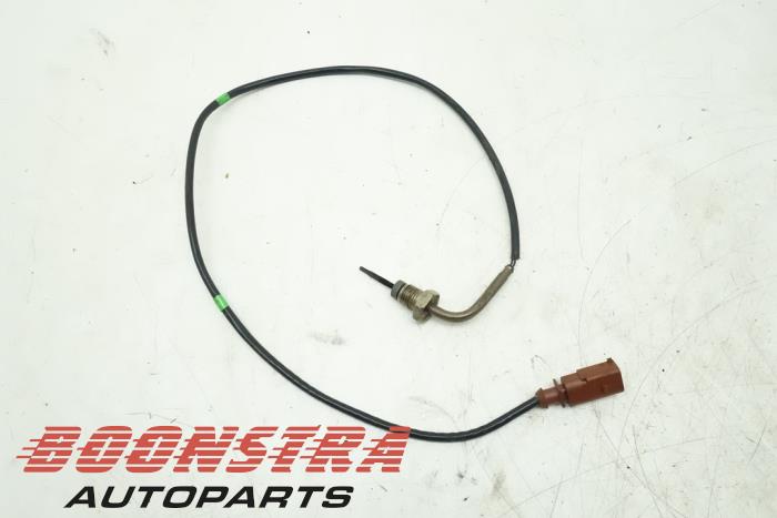 Gebruikte Uitlaat temperatuursensor Volkswagen Caddy IV 2.0 TDI 75 Prijs € 30,19 Inclusief btw aangeboden door Boonstra Autoparts