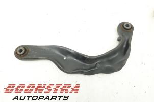 Gebruikte Draagarm links-achter Volvo V60 I (FW/GW) 2.4 D6 20V Plug-in Hybrid AWD Prijs € 24,95 Margeregeling aangeboden door Boonstra Autoparts