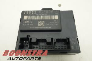 Gebruikte Deur module Audi A6 Avant (C6) 3.2 V6 24V FSI Prijs € 24,95 Margeregeling aangeboden door Boonstra Autoparts
