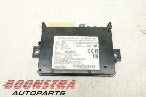 Gebruikte Bluetooth module Mercedes C (W205) C-350 e 2.0 16V Prijs € 36,75 Margeregeling aangeboden door Boonstra Autoparts
