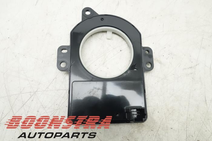 Gebruikte Gier sensor Nissan Micra (K14) 1.0 12V Prijs € 69,00 Margeregeling aangeboden door Boonstra Autoparts