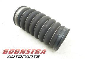 Gebruikte Intercooler Buis Mercedes Actros Prijs € 30,19 Inclusief btw aangeboden door Boonstra Autoparts