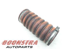 Gebruikte Intercooler Buis Mercedes Actros Prijs € 30,19 Inclusief btw aangeboden door Boonstra Autoparts