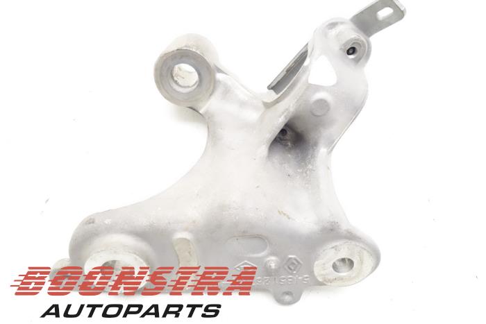 Gebruikte Motorsteun Renault Scénic IV (RFAJ) 1.3 TCE 115 16V Prijs € 29,95 Margeregeling aangeboden door Boonstra Autoparts