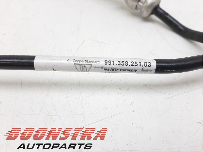 Oliedruk Leiding van een Porsche 911 (991) 3.8 24V Turbo S 2018