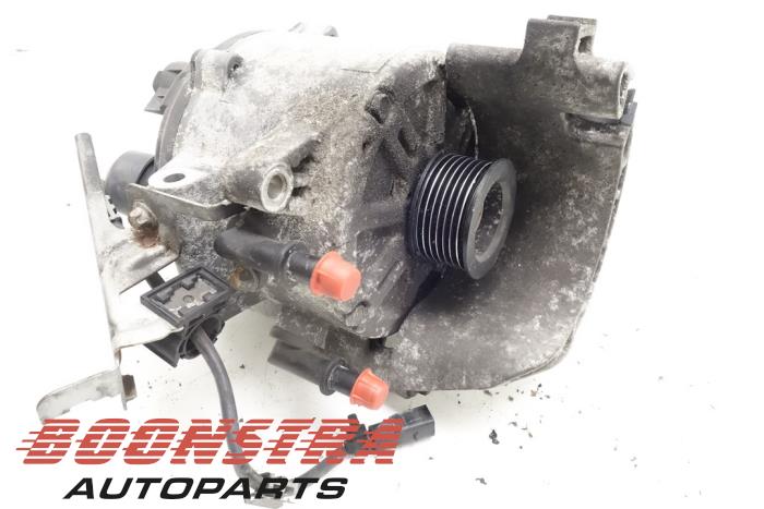 Gebruikte Dynamo Porsche Cayenne (9PA) 4.8 V8 32V Turbo Prijs € 149,00 Margeregeling aangeboden door Boonstra Autoparts