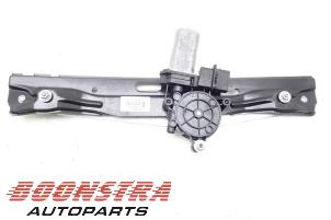 Gebruikte Raammechaniek 4Deurs rechts-achter BMW 2 serie Active Tourer (F45) 220dA xDrive 2.0 TwinPower Turbo 16V Prijs € 24,95 Margeregeling aangeboden door Boonstra Autoparts