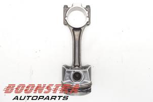 Gebruikte Zuiger Skoda Octavia Combi (5EAC) 1.6 TDI Greenline 16V Prijs € 68,95 Margeregeling aangeboden door Boonstra Autoparts