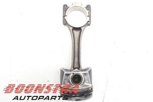 Gebruikte Zuiger Skoda Octavia Combi (5EAC) 1.6 TDI Greenline 16V Prijs € 68,95 Margeregeling aangeboden door Boonstra Autoparts