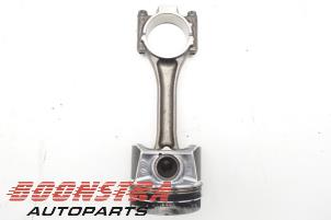 Gebruikte Zuiger Skoda Octavia Combi (5EAC) 1.6 TDI Greenline 16V Prijs € 68,95 Margeregeling aangeboden door Boonstra Autoparts