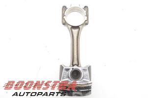 Gebruikte Zuiger Skoda Octavia Combi (5EAC) 1.6 TDI Greenline 16V Prijs € 68,95 Margeregeling aangeboden door Boonstra Autoparts