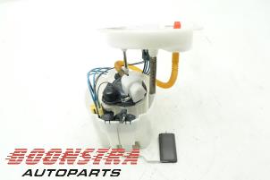 Gebruikte Tank element Pomp Mini Mini (F56) 1.5 12V Cooper Prijs € 59,00 Margeregeling aangeboden door Boonstra Autoparts